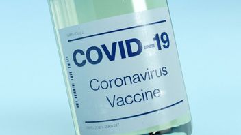  Pendant Utile, Banten Charismatique Clerc Appelle COVID-19 Vaccin Bon Pour Les Gens 