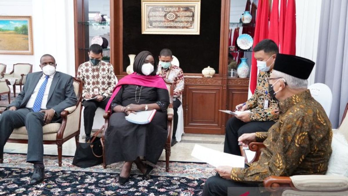 حازم لوزير خارجية كينيا، نائب الرئيس معروف أمين: التزام إندونيسيا ببناء آسيا وأفريقيا لا يتغير أبدا! 