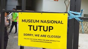 国立博物館未定の時間まで閉鎖されています
