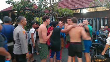 Perahu Rafting Bawa 10 WNA di Sungai Ayung Ubud Bali Terbalik, Seorang Bule AS Hilang