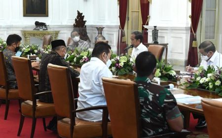 Lonjakan Kasus COVID-19 Mulai Mengkhawatirkan, Jokowi Minta Prokes Digencarkan Lagi