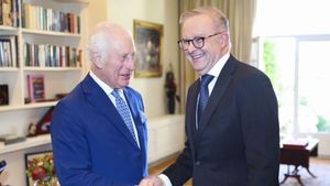 Le roi Charles III d'Australie s'exhorte lors d'une visite à Canberra : 