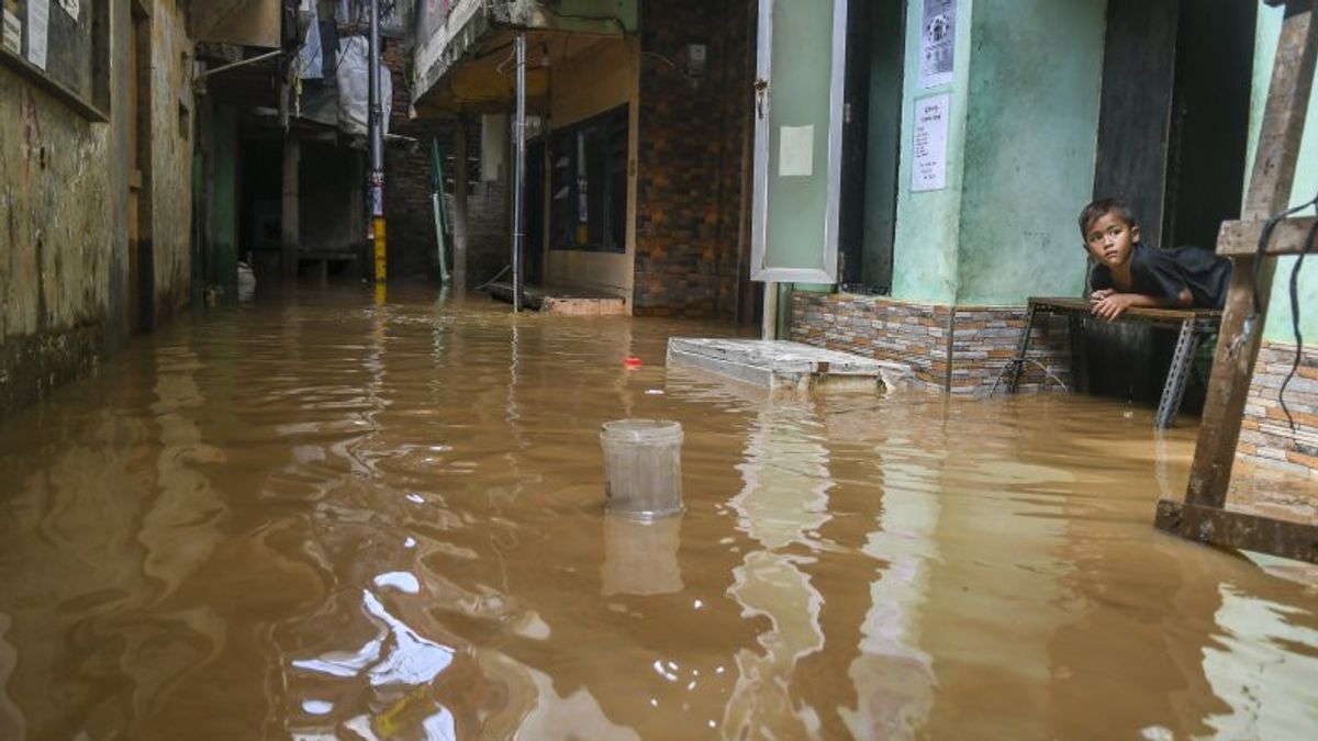 PSI要求DKI省政府评估防洪项目承包商