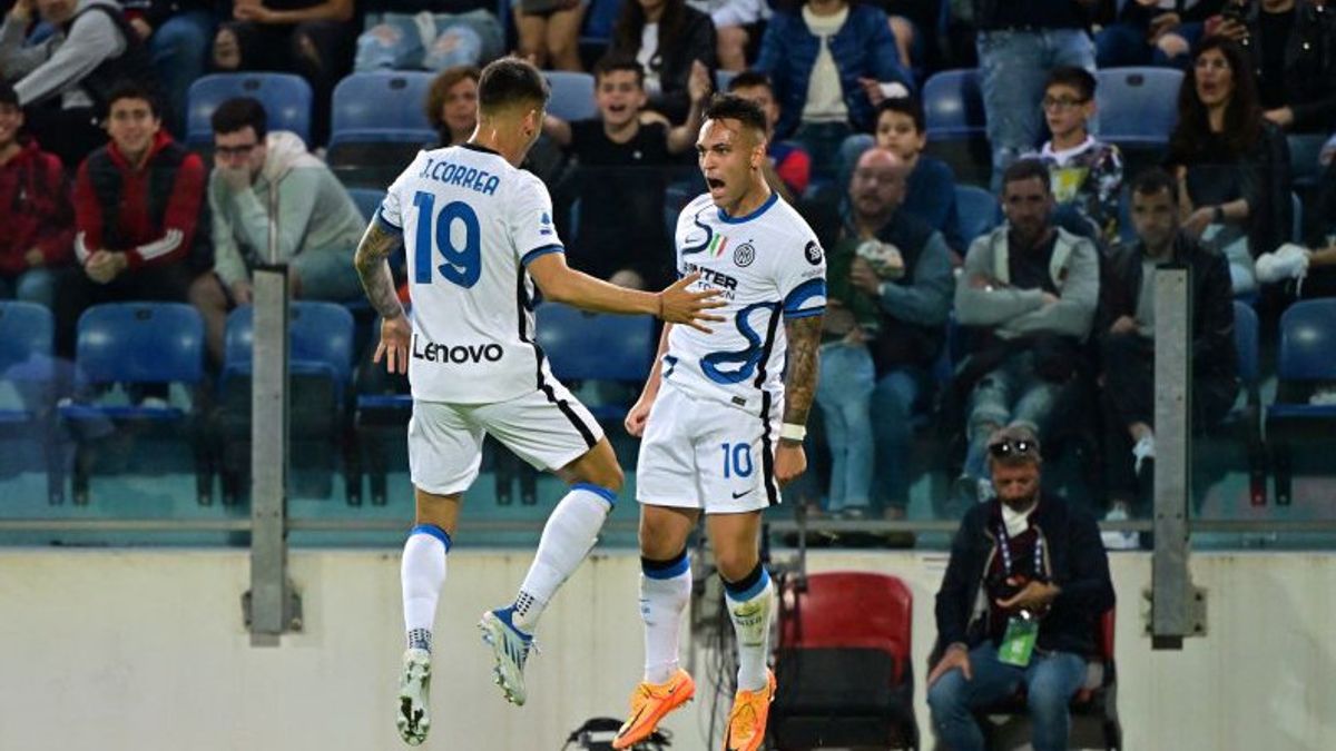 劳塔罗·马丁内斯带领国际米兰3-1击败卡利亚里，意甲联赛在最后一周确定