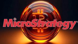 MicroStrategy Merancang Bank Bitcoin, Saham MSTR Mencapai Rekor Tertinggi