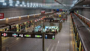 预料空袭，台湾准备在地铁站到马尔的避难所