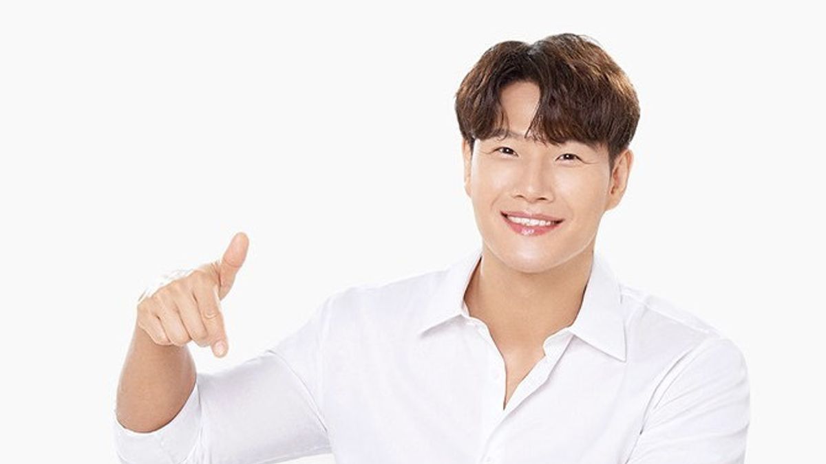 Kim Jong Kook Gabung Agensi G-Dragon Usai Menikah