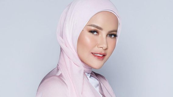 Disindir Suami, Olla Ramlan Hapus Nama Aufar dari Instagram