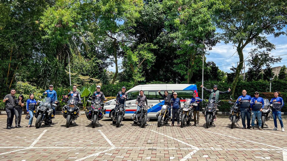 BMW Motorrad Indonesia avec le titre BMWWMCI « Ride for charity », C’est l’objectif