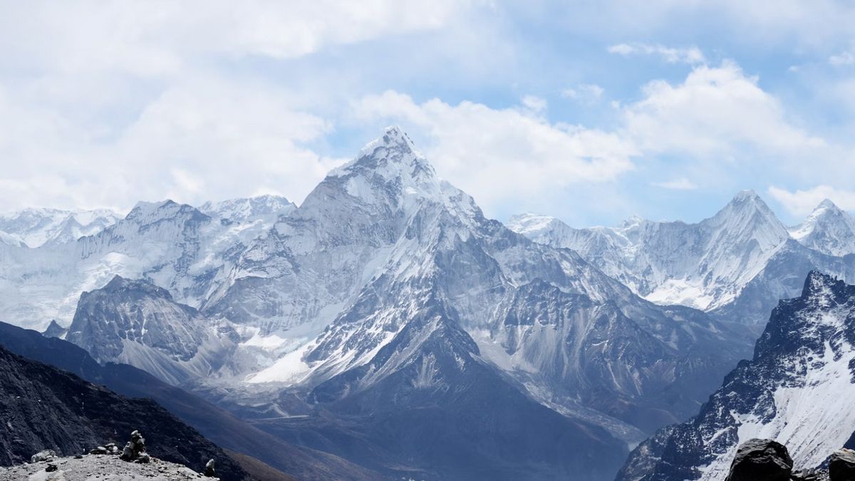 2 Jenazah Pendaki yang Hilang di Himalaya Dievakuasi, 5 Lainnya Masih Dicari