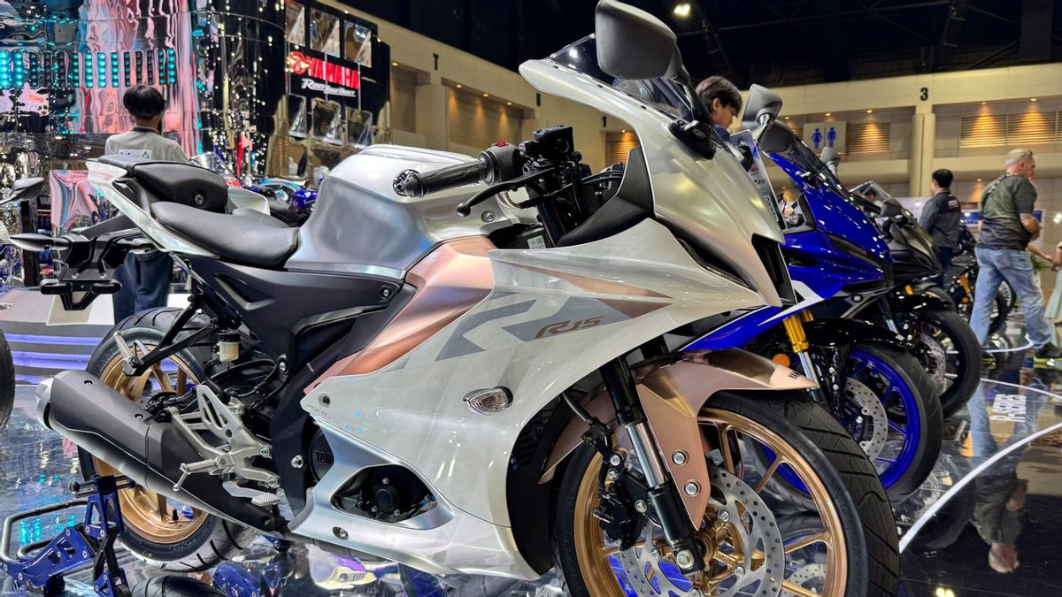 Yamaha R15 2025 Dapat Sentuhan Warna Spesial, Tampilan Lebih Sporty