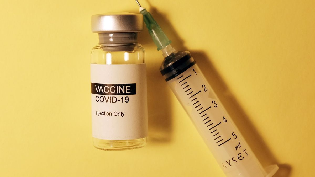 ساعات خدمة التطعيم للعمر 18 سنة في جاكرتا متروكة لكل مرفق صحي