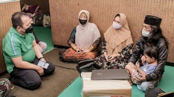 Bupati Jember Hendy Siswanto Kunjungi dan Beri Santunan Keluarga Anggota Tunggal Jati Nusantara yang Tenggelam  