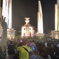 Dulu Tattep Ruangprapaikitseree Ciuman Sejenis di Parlemen, Kini Ia Demo di Jalanan Desak Mundur PM Thailand