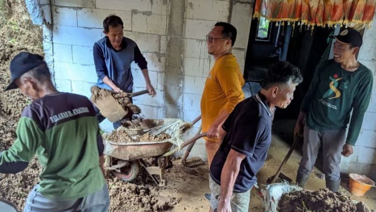 Longsor di Pagerwojo, BPBD Tulungagung Turun Tangan