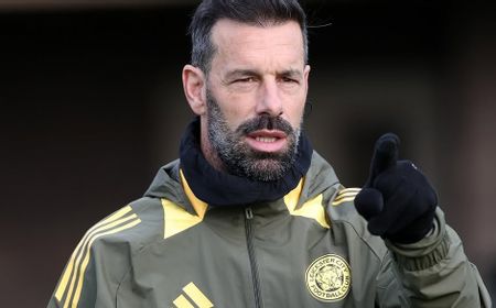 Arne Slot Waspadai Leicester Era Van Nistelrooy