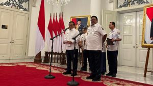 Pramono Umumkan UMP DKI Jakarta 2026 Naik Jadi Rp5,7 Juta 