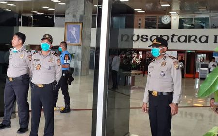 Asap yang Mengepul di DPR karena Sistem Aerosol Pemadam Kebakaran yang Eror