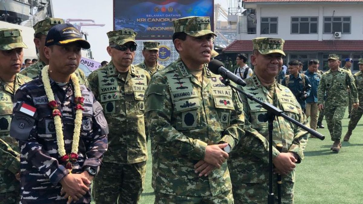 TNI AL Datangkan Kapal Selam Penyelamat Dipasangkan di KRI Canopus