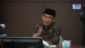La Raison Pour Laquelle Le Gouvernement Met En œuvre Le PPKM Niveau 3 à Noël-Nouvel An En Indonésie
