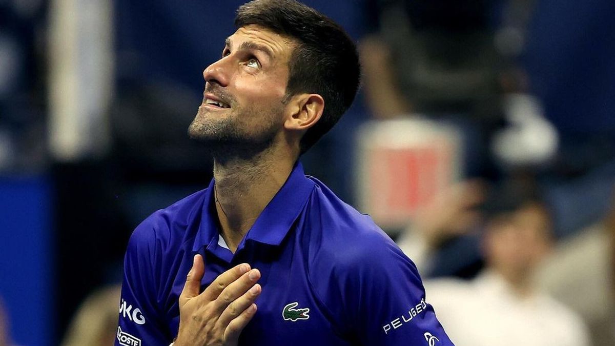 <i>Wow!</i> Novak Djokovic Diajak Kencan Perempuan Dominatriks 