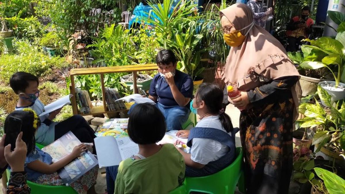 Penggunaan Gawai Turunkan Minat Baca Anak di Bangka Tengah
