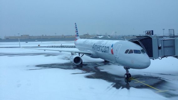 La Tempête Hivernale De La Côte Est Des États-Unis Atterrit, Plus De 2 700 Vols Annulés