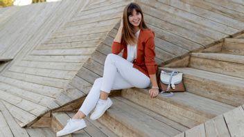 7 Tips Memadukan Celana Putih untuk Kesan Lebih Segar dan Modern