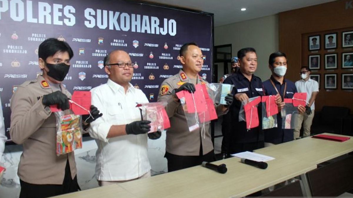 Fake Money Exchangers In Sukoharjo Arrested, Hundreds Of Sheets Of Sheets Of IDR 100 Thousand Disita