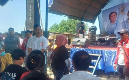 Dengarkan Aspirasi Warga Rembang, Kaesang: Nanti Saya Serahkan ke Pak Prabowo dan Mas Gibran