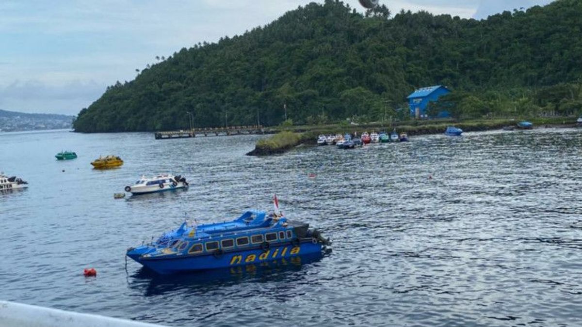 Sail Tidore 2022 ، وزير الشؤون الداخلية يطلب إضافة عوامات سياحية