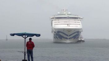 Gelombang Laut di Selat Makassar Capai 6 Meter, Sejumlah Pelayaran Ditunda