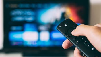 Kominfo は、2022 年までデジタルにアナログ テレビ放送の移行フェーズを開始します。