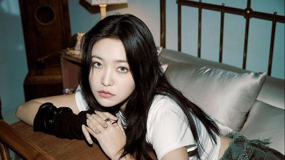 Yeri Red Velvet dan Lee Eun Saem Perankan Drama <i>Cheongdam International High School</i>