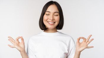 Atasi Stres dan Overthinking dengan Mindfulness, Cukup Lima Menit Setiap Hari