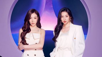 SNSD تيفاني وSunmi تصبح K - البوب الماجستير على Mnet 'بنات الكوكب 999' 