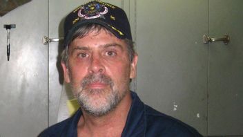 The Story Of Captain Phillips Rescued From Somali Pirates In History Today, April 12, 2009