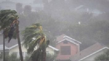 Heavy Rainfall In Nunukan Due To Philippine Cyclone