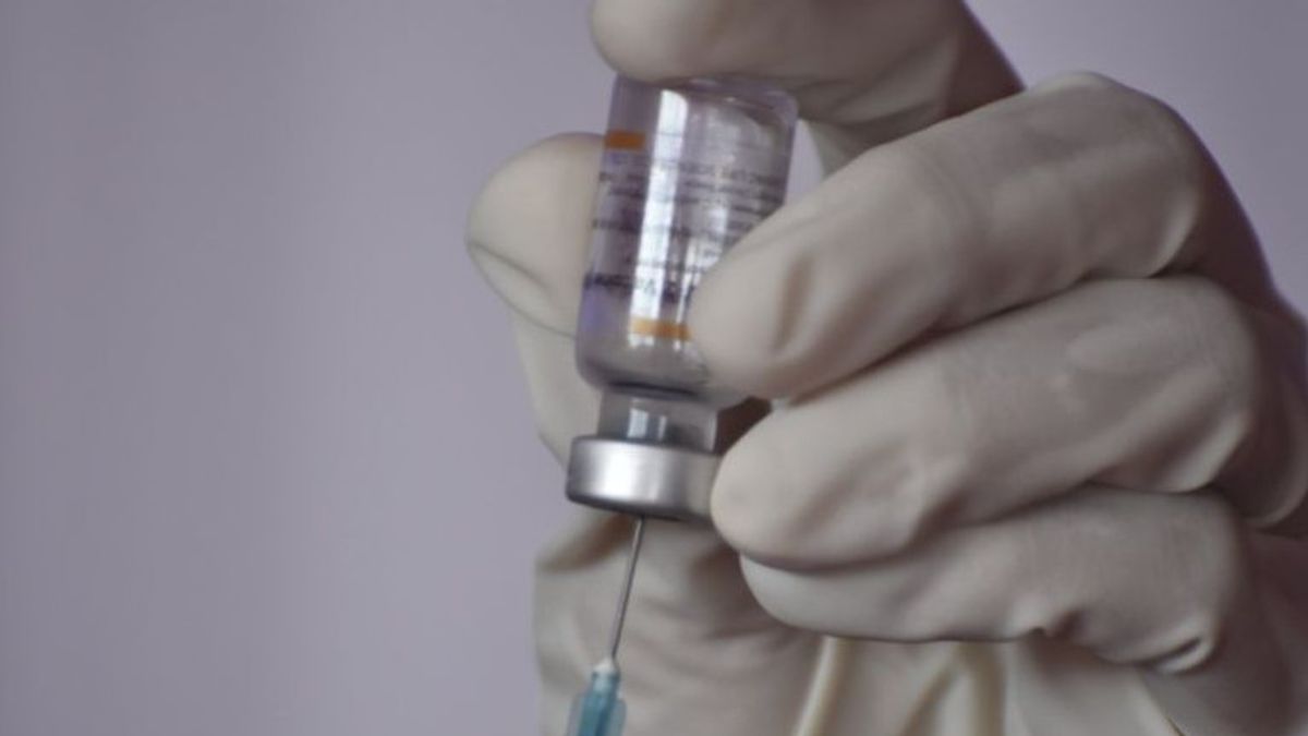 مخزون Pfizer فارغ ، تم تأجيل التطعيم الداعم الثاني ضد COVID-19 في جنوب سومطرة