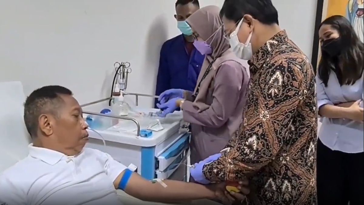 Tukul Arwana Dirawat Dokter Terawan, Sebuah Video Perlihatkan Kondisi yang Mulai Membaik