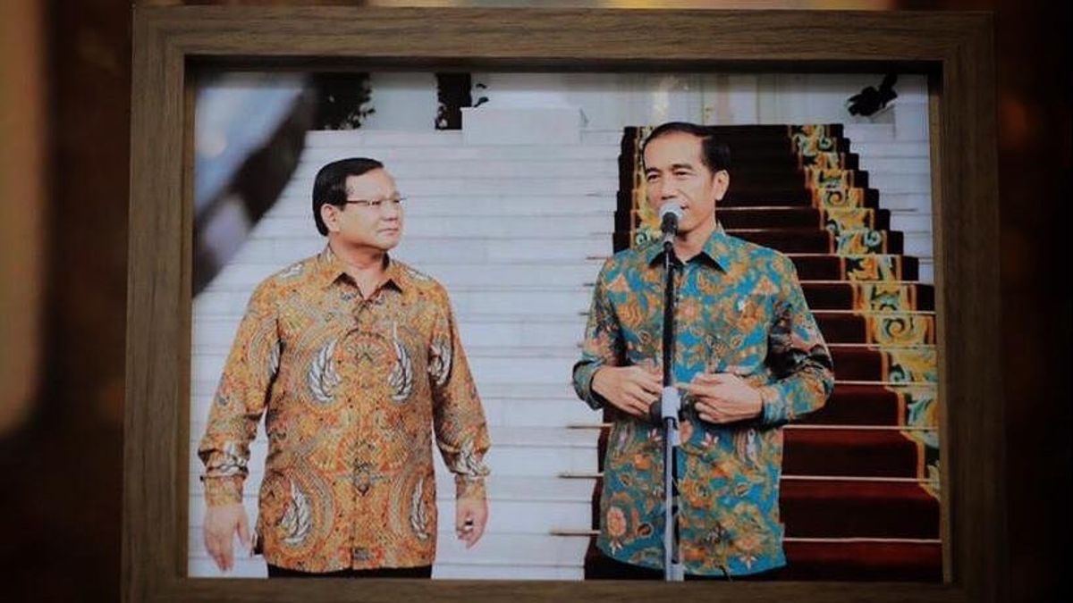 Setahun Jadi Menhan, Prabowo Mengaku Kerap Disulitkan Oleh Birokrasi