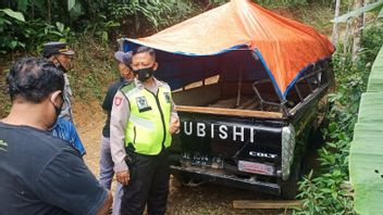 Police Investigate A Bridal Group Pickup Accident In Trenggalek That Caused Many Injures