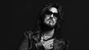 Nikki Sixx Ungkap Alasan Mötley Crüe Tidak Tampil di Konser Perpisahan Black Sabbath