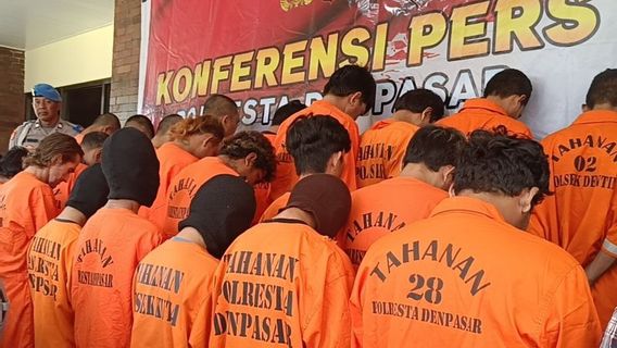 Polresta Denpasar Tetapkan Enam Orang Tersangka Pengeroyokan Tahanan