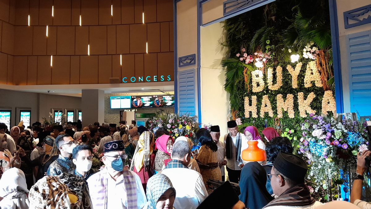 Buya Hamka Premiere Gala In Jakarta Held Merily Decorated By Minangkabau Ornaments