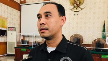 PN Denpasar montre au juge de la justice préliminaire de l’affaire présumée femme du médecin TNI