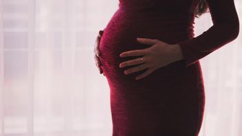 孕妇、哺乳母亲和幼儿的Covid-19预防措施