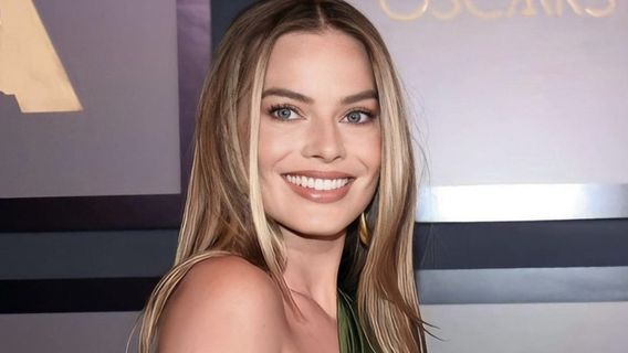 Perawatan Simple, Rahasia Margot Robbie Jaga Kecantikan Wajah, dari Sunscreen hingga Facial Oksigen