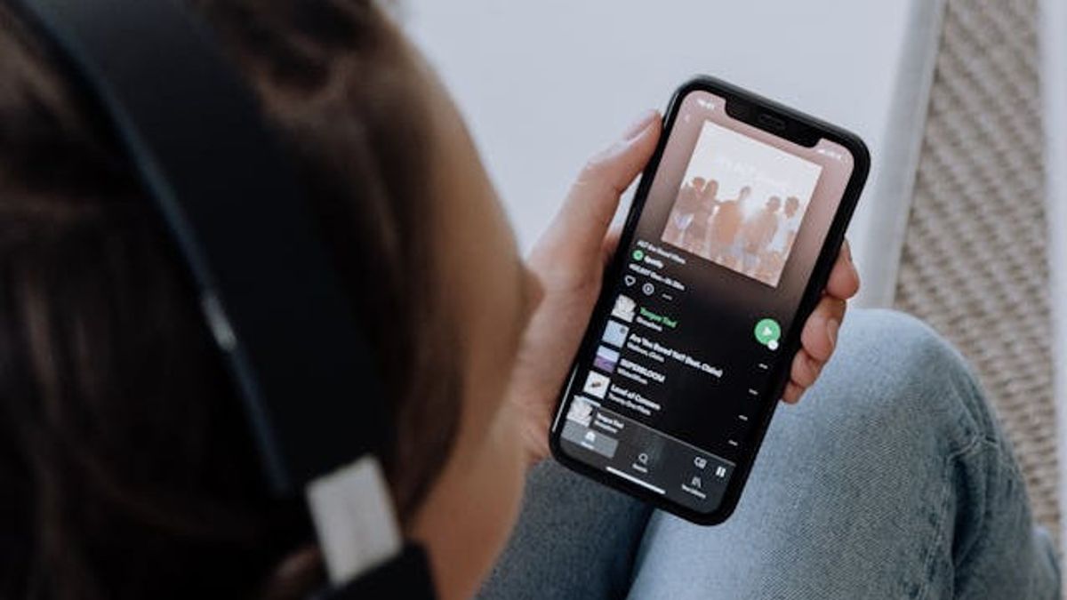 Spotify Now允许在Android手表上长途下载音乐