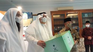 Pemerintah Arab Saudi Sumbang 3.000 Sembako dan 15 Ton Kurma untuk Muslim Indonesia